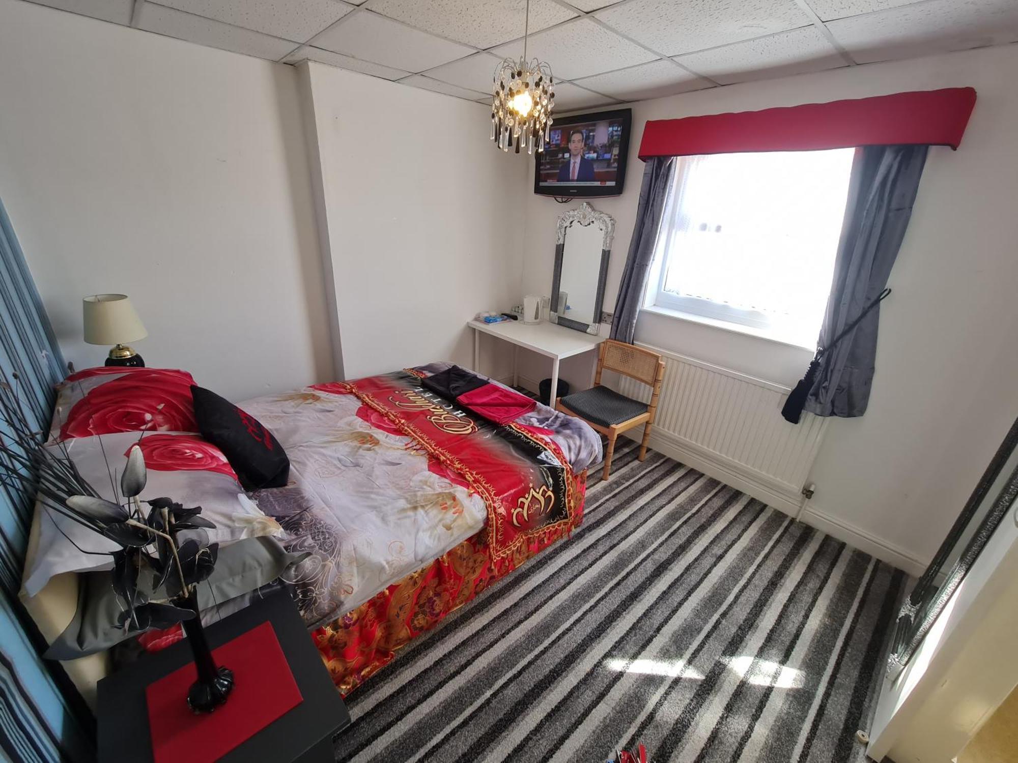 Bukhari Hotel Blackpool Room photo